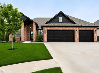 10104 SW 25th Ct, Yukon, OK 73099