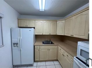 110 Royal Palm Rd APT 116, Hialeah Gardens, FL 33016