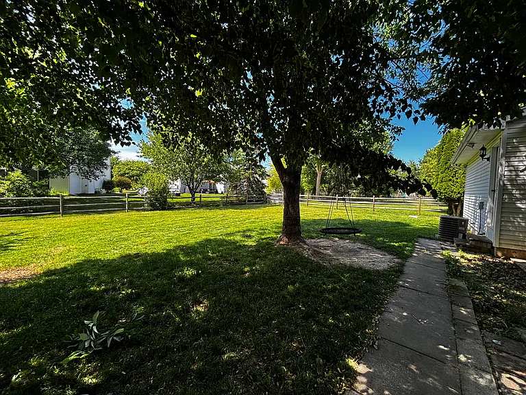 1751 Eaglecrest Rd — Photo 13