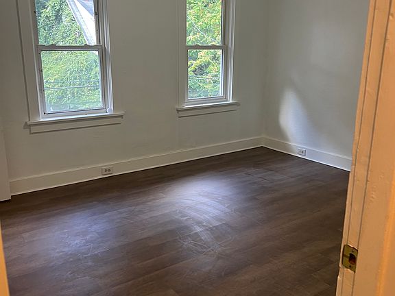 4th image of 713 Maytide St