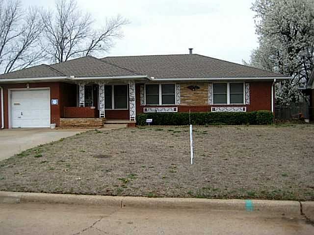 1st image of 513 SW 42nd St