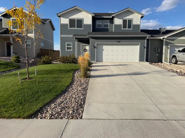 3232 Buffalo Grass Ln, Wellington, CO 80549