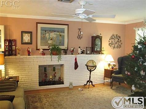 LIVING ROOM FIREPLACE