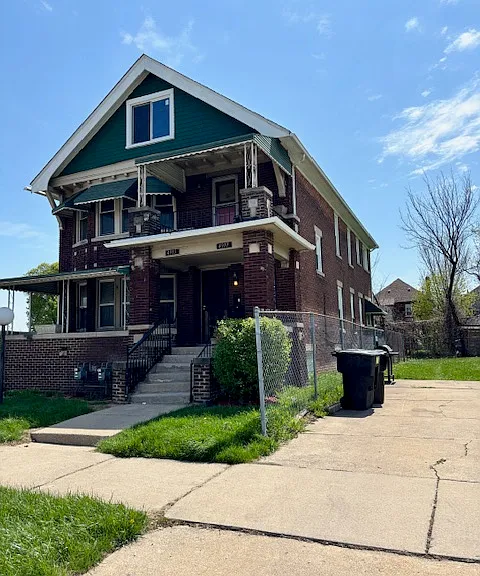 4915 Maplewood Ave — Photo 21