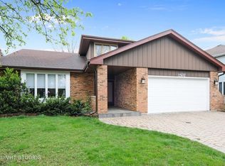 1937 Pleasant Hill Ln, Lisle, IL