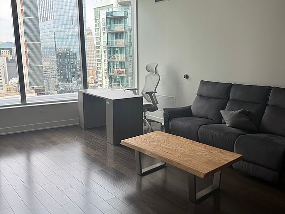 5th image of 338 Main St Unit 26D