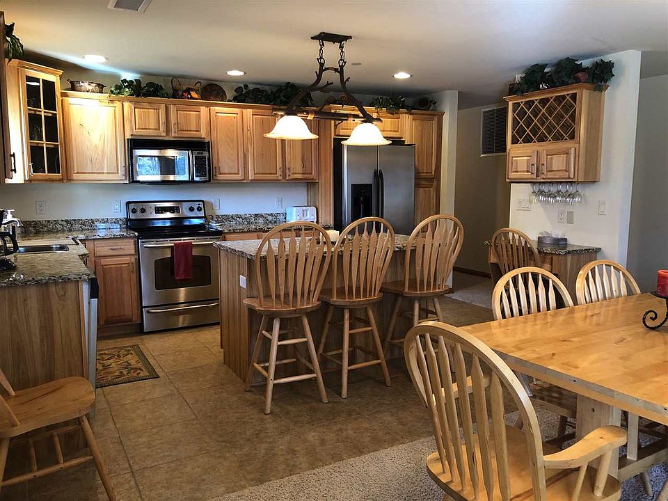 1st image of 1826 Parkland Dr #506