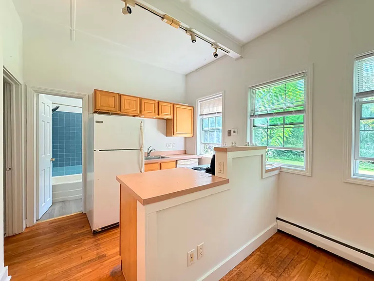 183 Sugar St #2 — Photo 3
