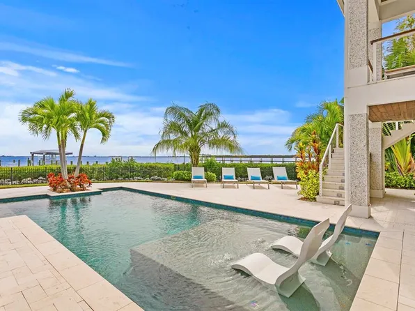 910 S Bayshore Blvd, Safety Harbor, FL 34695