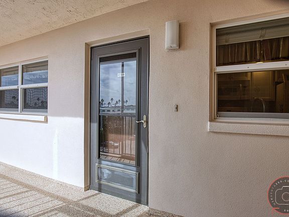 5th image of 232 Saint Augustine Ave APT 504