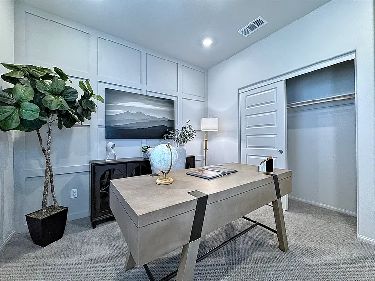 2729 Erebus Ct — Photo 9