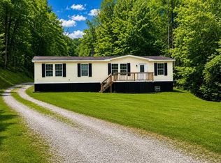683 Pigeon Crk, Oil Springs, KY 41238