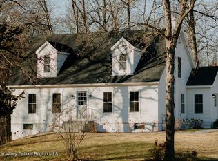 182 Round Top Rd, Germantown, NY 12526