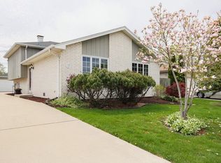 11420 S Avon Ave, Alsip, IL 60803