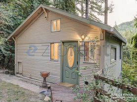 17363 Park Ave, Guerneville, CA