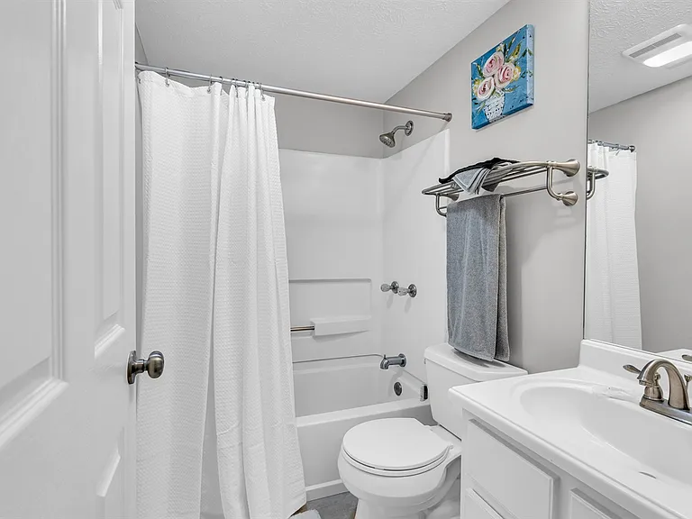 705 Whitfield St — Photo 15