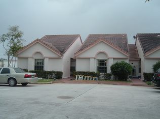 9832 NW 35th St, Pompano Beach, FL 33065