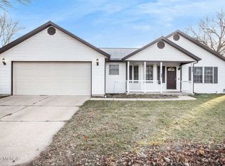 820 N Church St, Kalamazoo, MI 49007