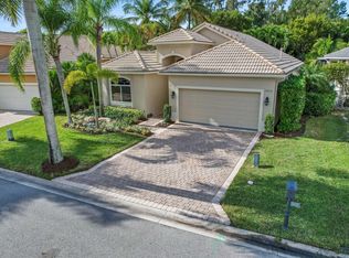 10816 Grande Blvd, West Palm Beach, FL 33412