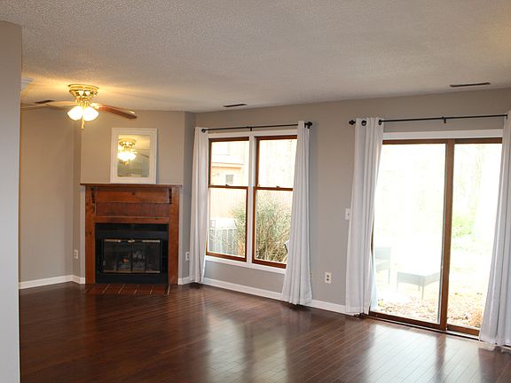Living Rm/Dining Rm