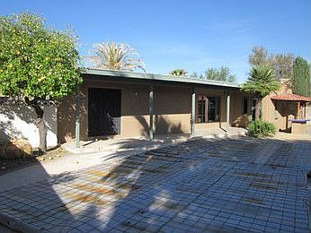 2nd image of 930 N Caribe Ave