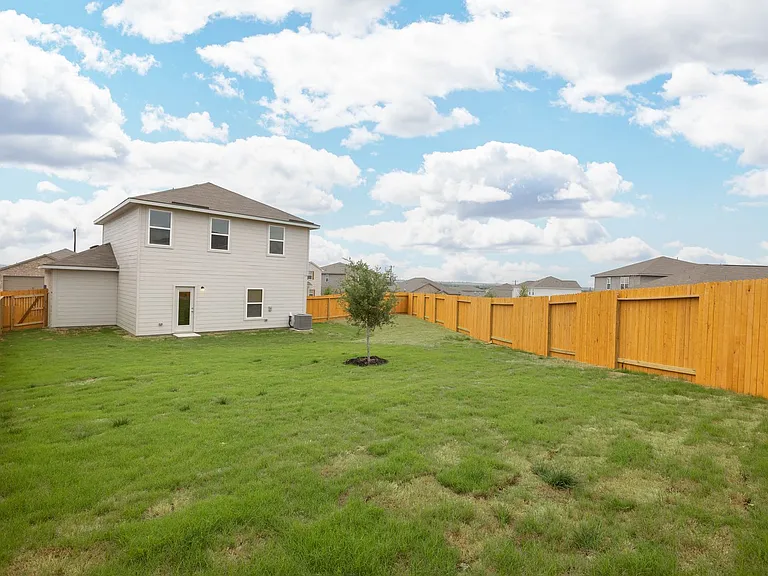 9234 Foxing Blf — Photo 17