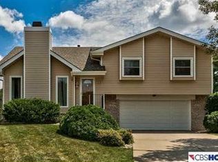 12921 Jaynes Cir, Omaha, NE 68164