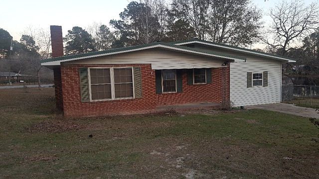 1st image of 809 W McSwain Dr