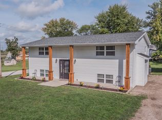 201 Lawn St, Huntsville, MO 65259