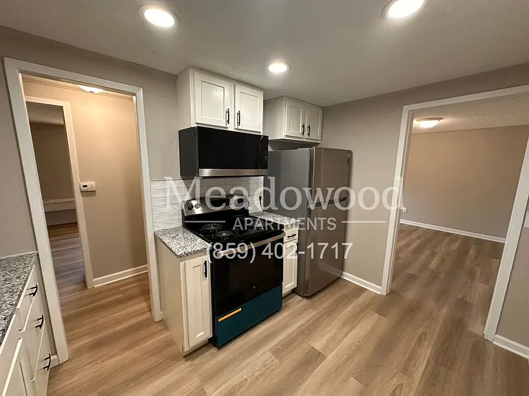 Meadowood Apartments — Photo 32