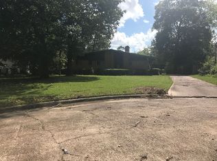 5695 Camellia Dr, Beaumont, TX 77706