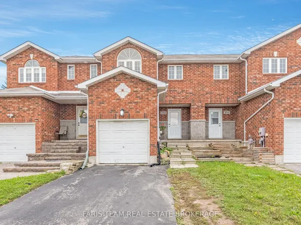 233 Stanley St, Barrie, ON L4M 6X9