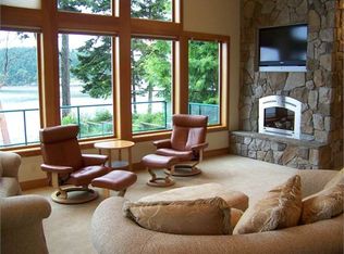 15634 Snee Oosh Rd, La Conner, WA 98257