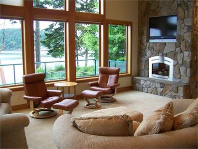 15634 Snee Oosh Rd, La Conner, WA, 98257