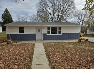 1065 N Market St, Andrews, IN 46702