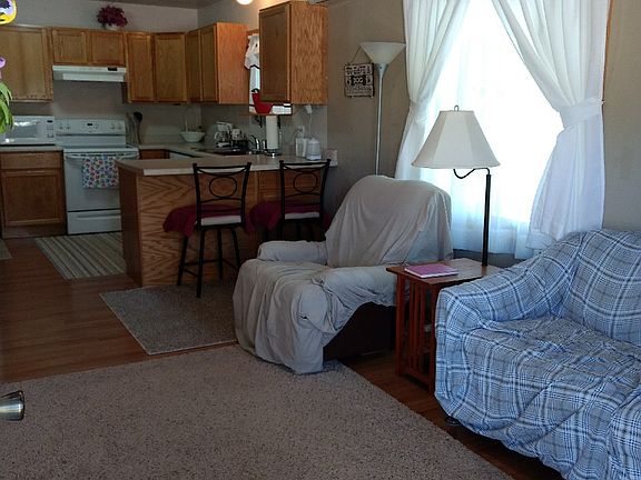 Living room & kitchen