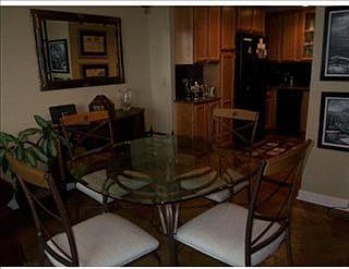 3rd image of 2100 Saint Charles Ave APT 7H
