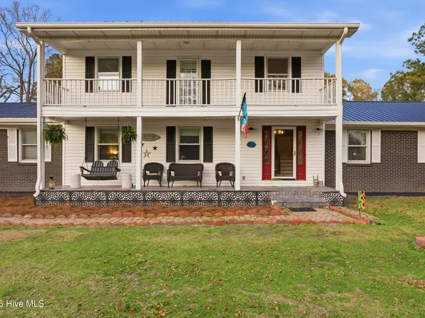 732 County Line Road, Roseboro, NC 28382