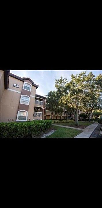 1st image of 13815 Fairway Island Dr APT 1322