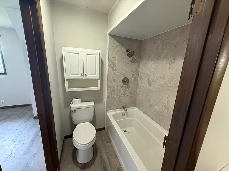 4284 State Road J — Photo 42