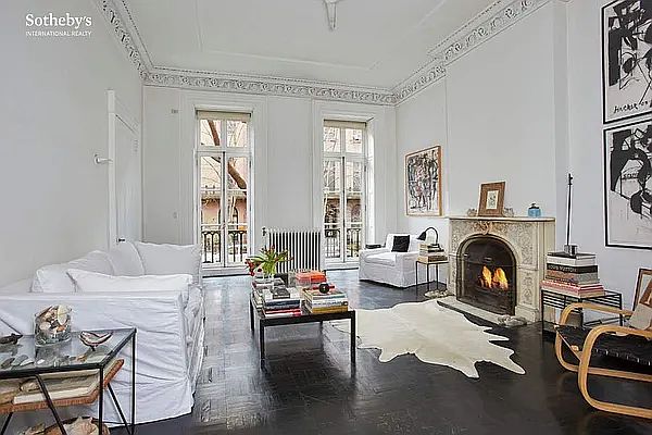 1st image of 27 W 10th St #2