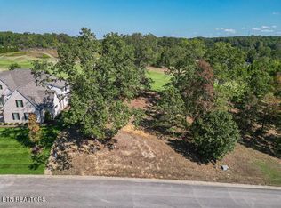 605 Gallery Ct, Lenoir City, TN 37772