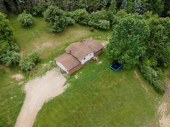 2nd image of 3355 Township Road 629