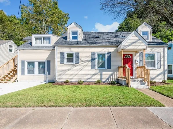 3820 Essex Cir, Norfolk, VA