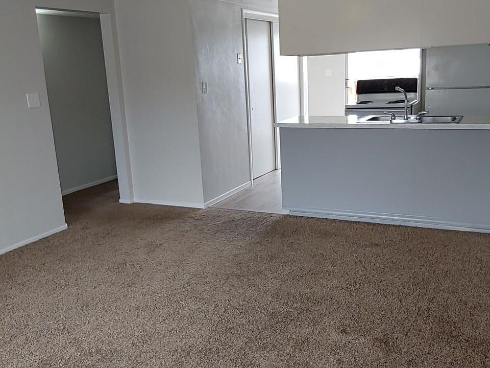 1st image of 1124 S Shady St APT 200