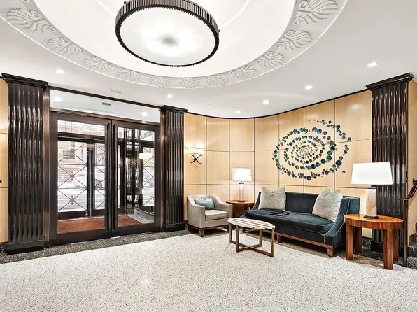 130 West 12th Street image 26 of 29