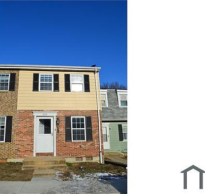 1st image of 8214 Tomlinson Ct