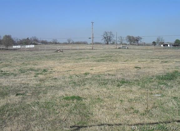 4th image of W Highway 16