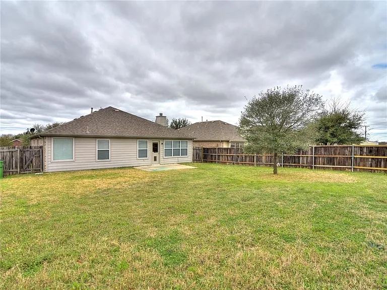 3323 Alexander Valley Cv — Photo 22