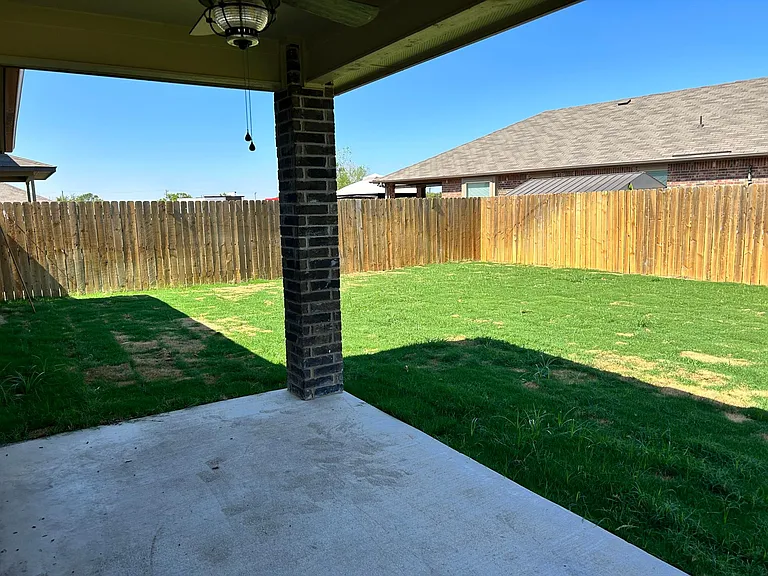 6400 Treiber Dr — Photo 12